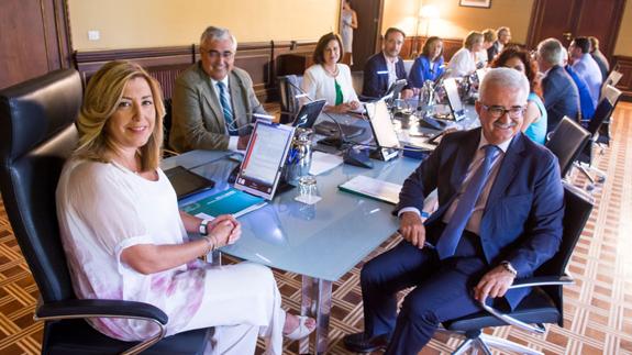 Primera reunión del Consejo de Gobierno andaluz tras las vacaciones estivales.