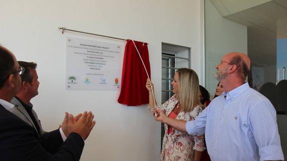 Acto de inauguración de la guardería, este viernes en Alcaucín. 