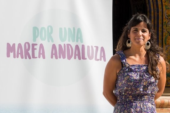 Teresa Rodríguez, ayer en la presentación del lema de su candidatura. :: J. Muñoz. efe