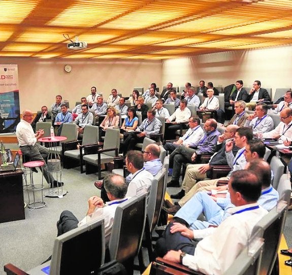 Más de cien directivos se reunieron en San Telmo. 