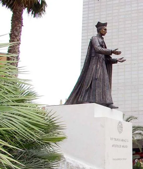 Monumento del Padre Arnaiz en Málaga