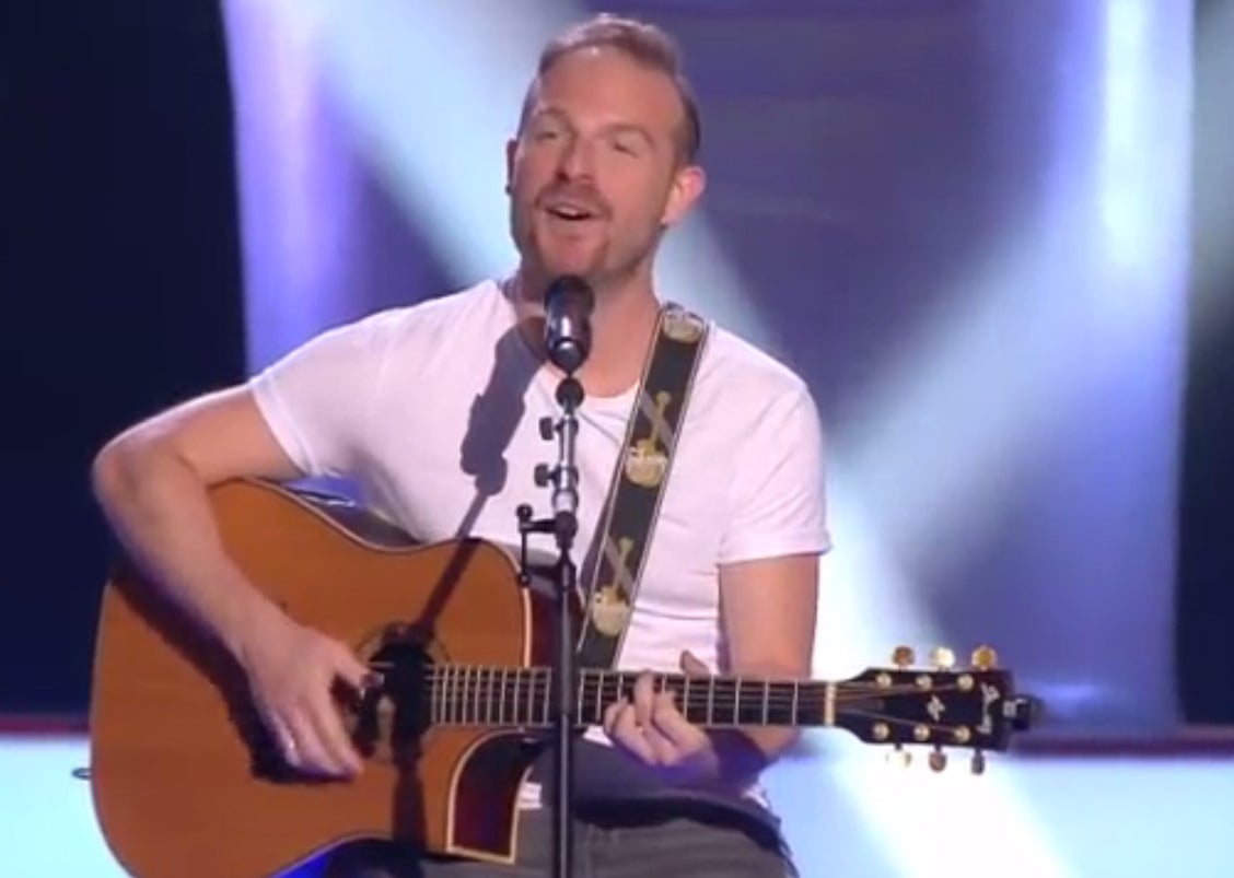 Manu González, durante su actuación.