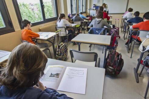 Alumnos de sexto de Primaria realizan la prueba de revalida de la Lomce el pasado mayo. :: j. rodríguez