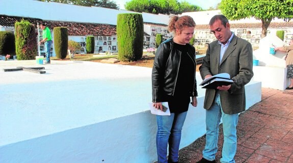 Ronda invierte 200.000 euros en el cementerio