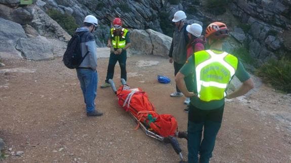 Rescatan a una joven de 29 años tras sufrir un accidente en el Caminito del Rey