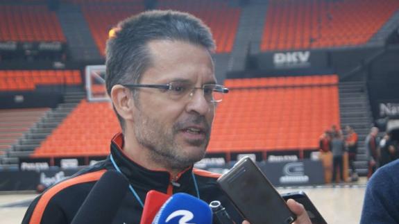 El entrenador del Valencia, Pedro Martínez. 