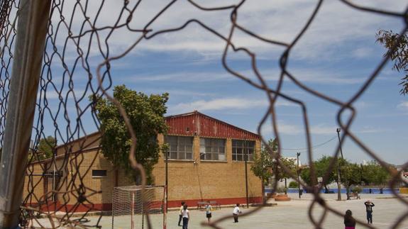 Educación retirará esta Navidad el amianto de diez colegios de la provincia de Málaga