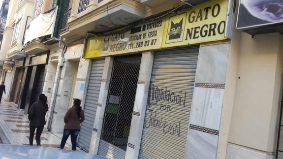 La tienda de disfraces Gato Negro cierra después de 25 años en Málaga