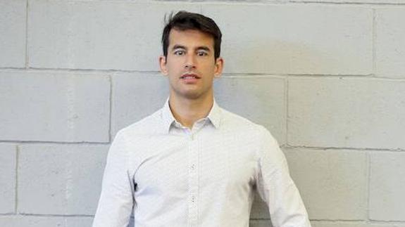 Luis Hernández, en el estadio de atletismo tras el entrenamiento del miércoles.