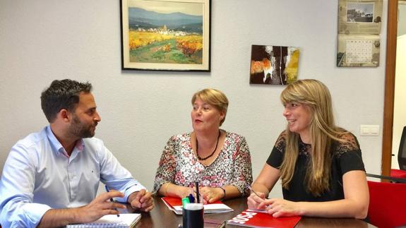 Daniel Pérez, Mari Carmen Moreno y Estefanía Martín.