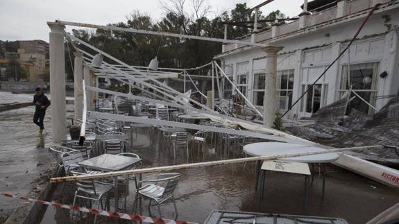 Los Baños del Carmen vuelven a sufrir el azote del temporal sin soluciones a la vista