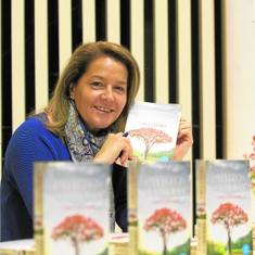 Viruca Yebra presenta su primera novela en Málaga