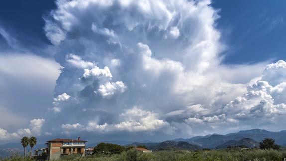 Los 12 tipos de nubes nuevas que desconocías