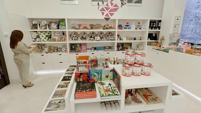 Ideas de regalo en la tienda del Museo Carmen Thyssen de Málaga