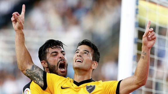 Luis Hernández celebra su gol.