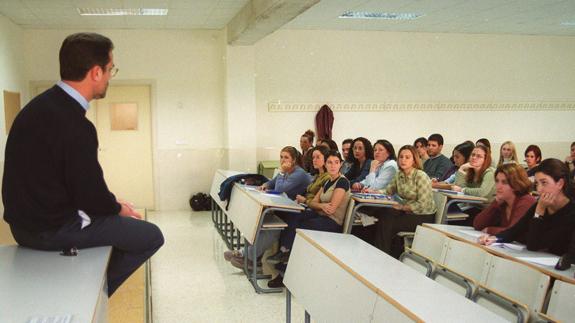 Más patentes, mayor número de profesores doctores y mejora de la internacionalización
