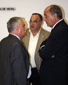 Valle y Arévalo señalan al jefe de Información como la única fuente