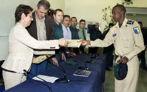 Un grupo de 18 agentes de Mauritania, Senegal y Gambia completan un curso en el Puerto