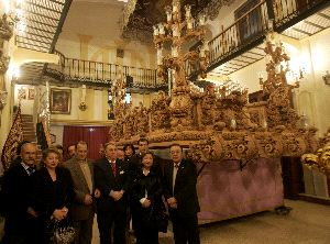 Ruiz Liébana plasma el barroco malagueño en el trono de la Virgen de Consolación