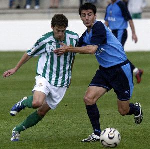 La U. D. Melilla, con Martínez Munuera de árbitro, se enfrenta esta tarde a los 'niños' del Real Betis