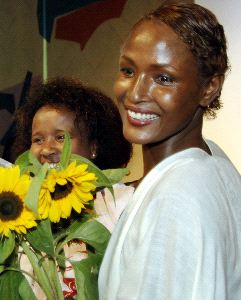 La ex modelo Waris Dirie aparece sana y salva en Bruselas | Diario Sur