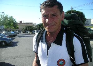 PEREGRINO. José Antonio García pasó por Benalmádena en su regreso a casa.