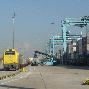 Maersk y Renfe vuelven a enlazar la Bahía con Puerto Seco de Madrid