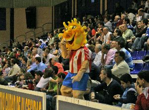 CONTINUIDAD. Los aficionados algecireños seguirán contando con balonmano en la ciudad. / G.T.