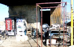 SUCESO. El aviso a los Bomberos se produjo pasadas las 00.00 horas de la madrugada de ayer. / E. C.