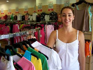 NEGOCIO. Rojas vende toda su producción en España. / E. C.