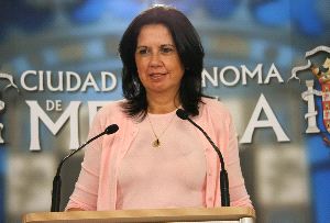 Cultura y Caja Granada organizan en la sala Victorio Manchón una muestra de obras de Golucho