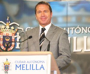 MIGUEL MARÍN. Consejero de Administraciones Públicas.