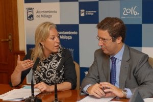 Carolina España y Daniel Rodríguez presentaron el Termómetro del Emprendedor. / SUR