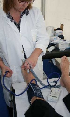 Una sencilla prueba en piernas y brazos previene riesgos cardiovasculares