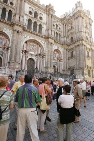 Málaga sortea la crisis y se sitúa como tercer destino urbano de España en pernoctaciones