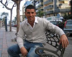 Raúl Delgado es el capitán de la Unión Deportiva Fuengirola. ::                             F. JIMÉNEZ
