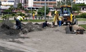 Benalmádena mejora el estado de dos de sus playas