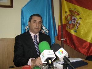 Enrique Alcoba, de Acome. ::
SUR