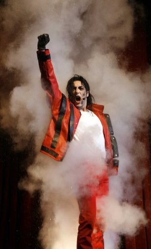 Un doble de Jackson, en 'Forever King of Pop'. ::
ANTONIO CASTRO