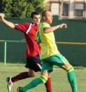 Espínola, en un partido. ::
SUR