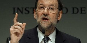 El líder del Partido Popular habla al público durante su discurso en el Congreso Nacional de la Empresa Familiar. ::
CELEDONIO MARTÍNEZ