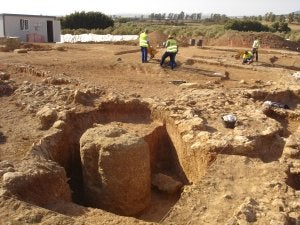 Contrapeso romano del yacimiento Arroyo Simone. ::
OFICINA ARQUEOLÓGICA MUNICIPAL DE ANTEQUERA