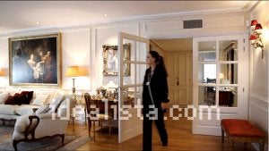 María José Cantudo, en el salón de su casa.