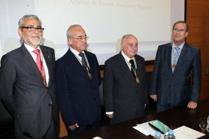 José Guevara, Manuel del Campo y Pedro Rodríguez Oliva. ::
CARLOS MORET