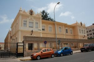 La nueva guardería se ubicará en el Centro Asistencial. ::
SUR