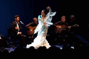 El artesano del cante sigue enamorando