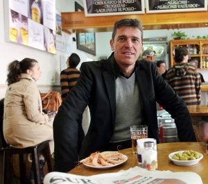 Javier Ojeda: «Cuando volví al proletariado musical recuperé la felicidad»