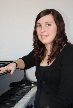 La Fundación Musical beca a la pianista Noëlle Gregoire por su 9,4 de nota media