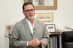 Bernardo Laniado-Romero intervino ayer en el curso de verano de la UMA 'Picasso y sus museos'. ::
SUR
Las esculturas. ::
SALVADOR SALAS