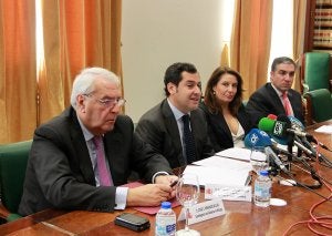 Hernández Mollar, Moreno Bonilla, Crespo y Bendodo, ayer en la Subdelegación. ::                             SALVADOR SALAS